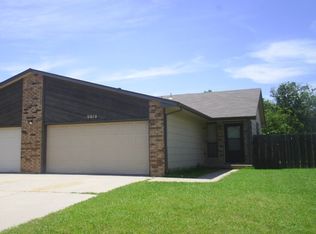 8818 E Bluestem St, Wichita, KS 67207