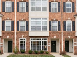 22764 Ferncrest Ter, Ashburn, VA 20148