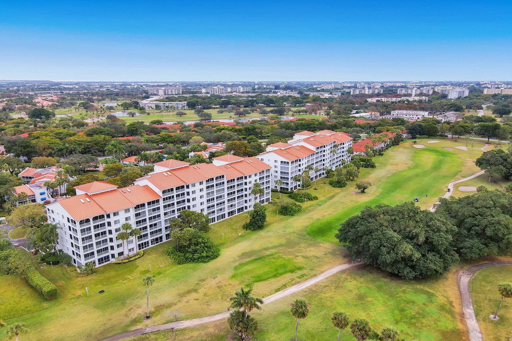 4114 W Palm Aire Drive #141B, Pompano Beach