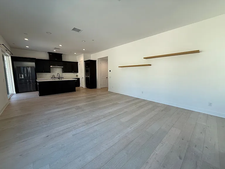 28519 Moyer Ln — Photo 6
