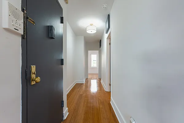 Rented by Douglas Elliman | media 14