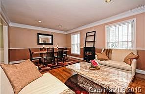 3rd image of 7009 Queensberry Dr