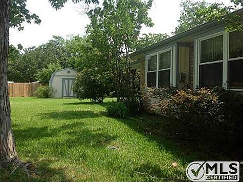 2nd image of 3404 Hunter Glen Dr