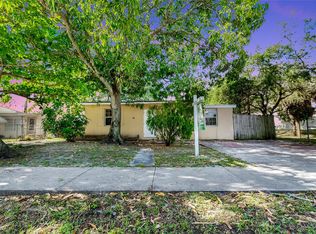 4530 SW 38th St, Hollywood, FL 33023