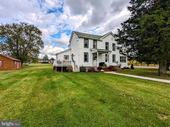 1267 Belden Rd, Fishertown, PA 15522