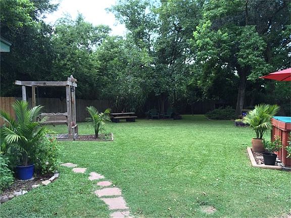 3rd image of 5731 Knobby Knoll Dr