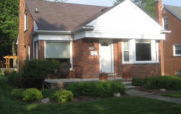 1 - Front of Home_640x400