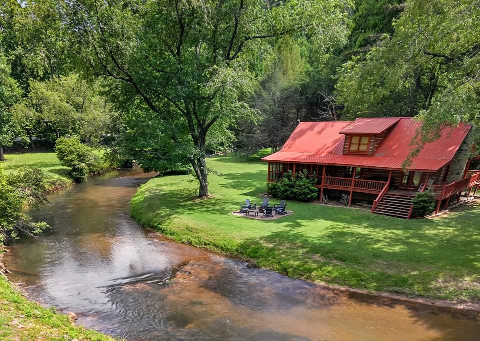 1st image of 200 Dusty Bryson Dr