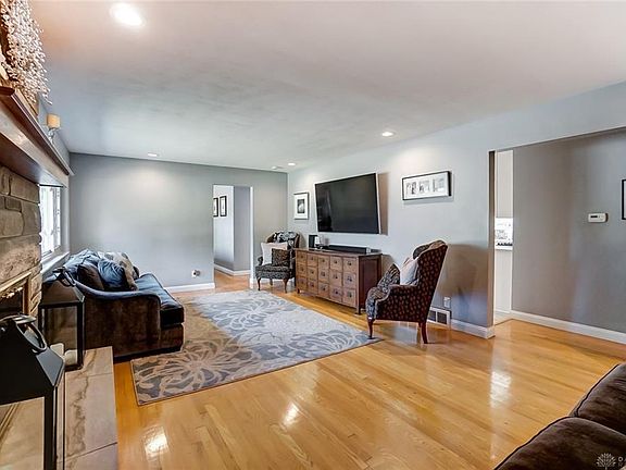 3rd image of 3569 Jonathon Dr