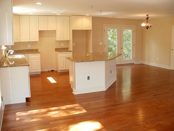 Granite counters & island