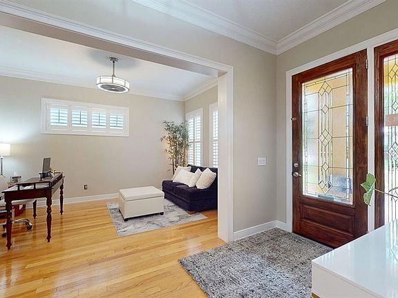 3rd image of 116 S HESPERIDES STREET