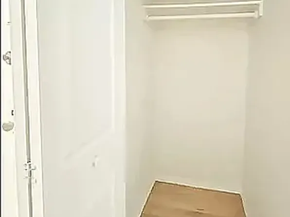 951 Amsterdam Avenue image 5 of 6