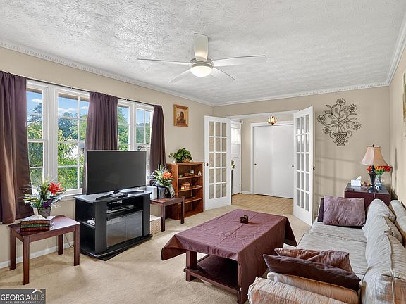 5th image of 4605 Mercer Rd