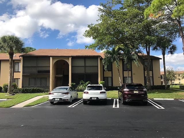 1st image of 815 Sky Pine Way APT D1
