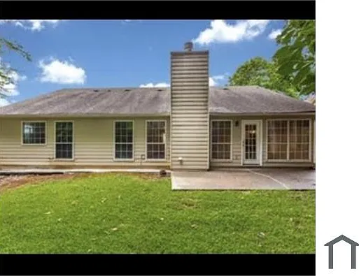 520 Paris Dr — Photo 13