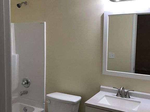 3rd image of 265-267 Kimberly Way SW