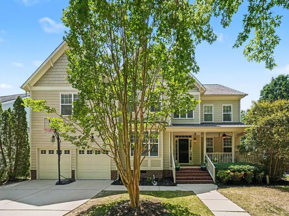 3005 Grandview Heights Ln, Raleigh, NC 27614