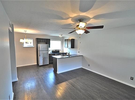 3rd image of 4011 Holland Ave APT 6
