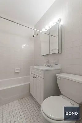 Rented by Bond New York | media 12