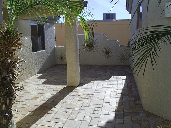2nd image of 2780 Jamaica Blvd S