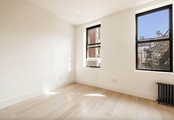 5th image of 229 W 20th St APT 4A