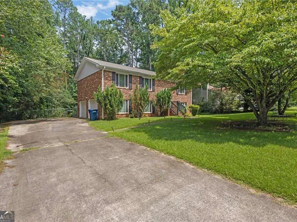 3131 Jessica Dr, Douglasville, GA 30135