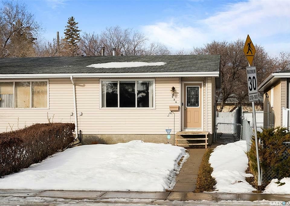 1st image of 926 Broder St