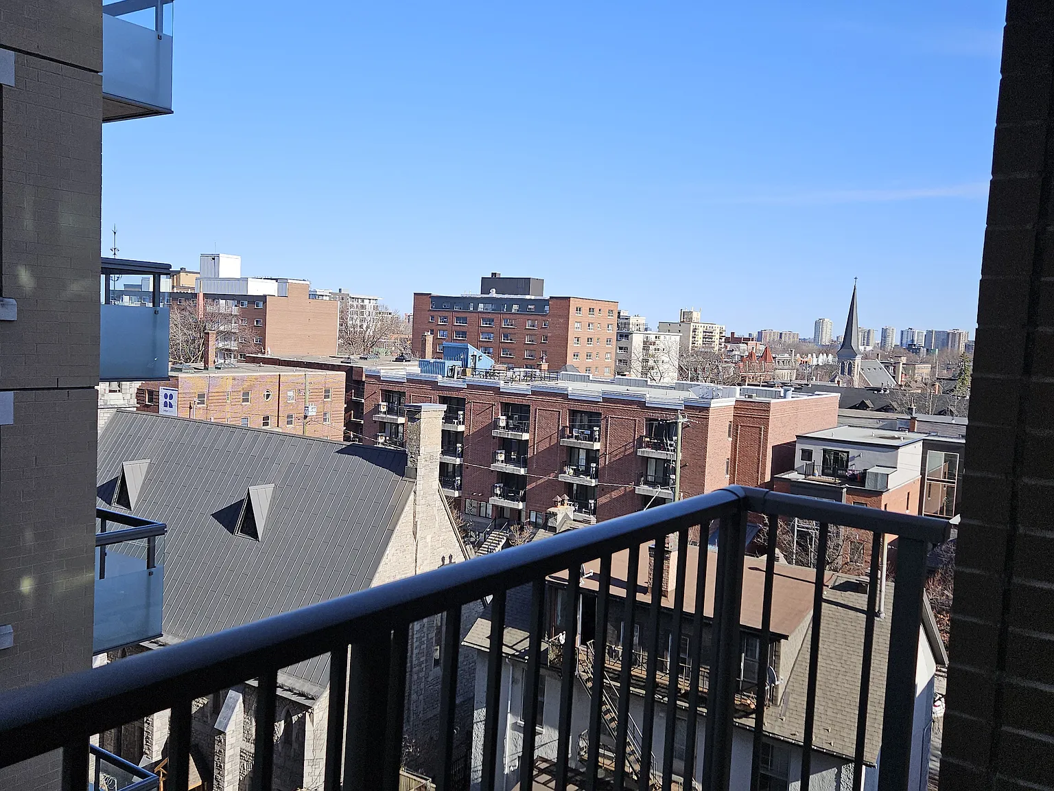 200 Besserer Street — Photo 4