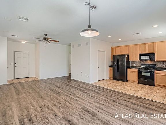 5th image of 8437 W Green Kingfisher Ln