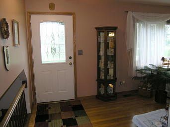 2nd image of 212 E Pine St
