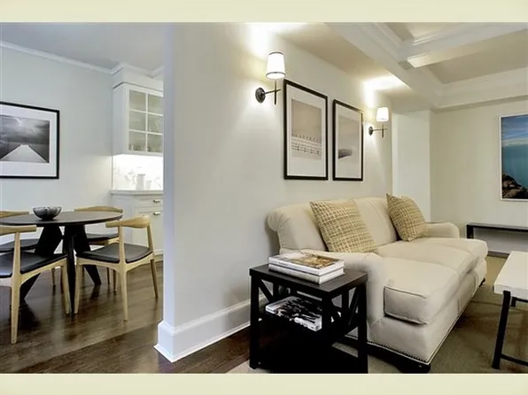 28 East 10th Street image 1 of 6