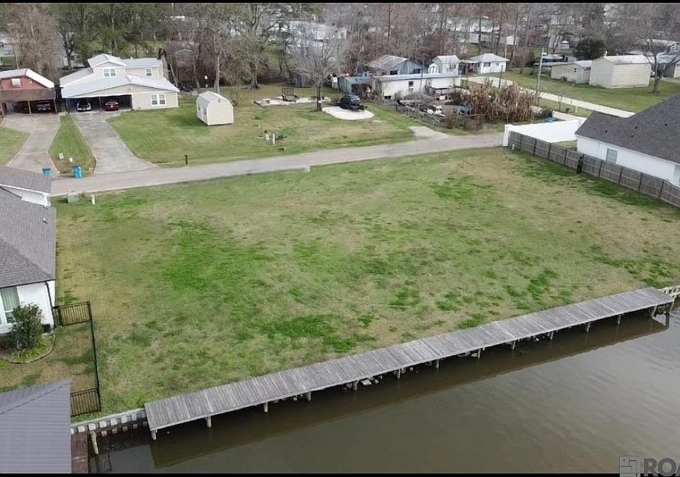 2nd image of 9 & 10 Miller Ln