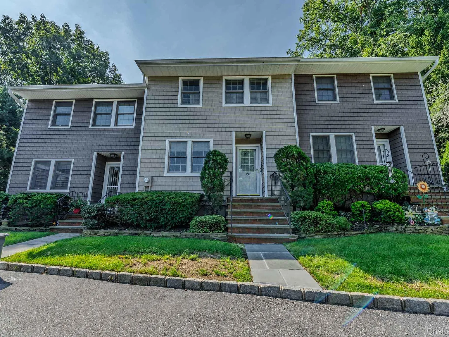 2 bed, 2.5 bath, 1344 sqft, $5,000 — Photo 4