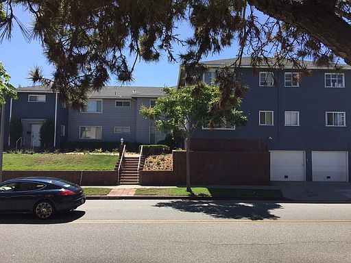 1st image of 357 S Camden Dr