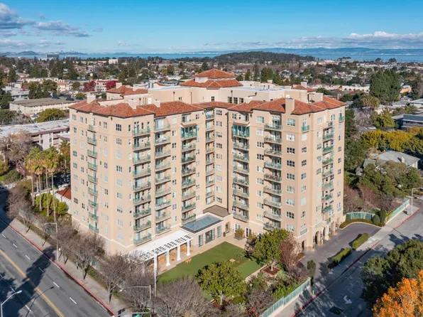 1 Baldwin Ave APT 822, San Mateo, CA 94401