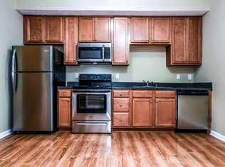 102 Silver Creek Ct #1B, Elizabethtown, KY 42701