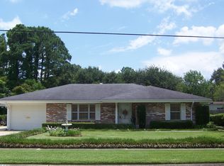 223 Laurel St, Lake Charles, LA 70605