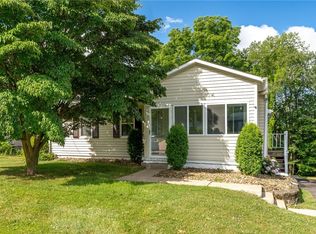 518 Fairfield Dr, Greensburg, PA 15601