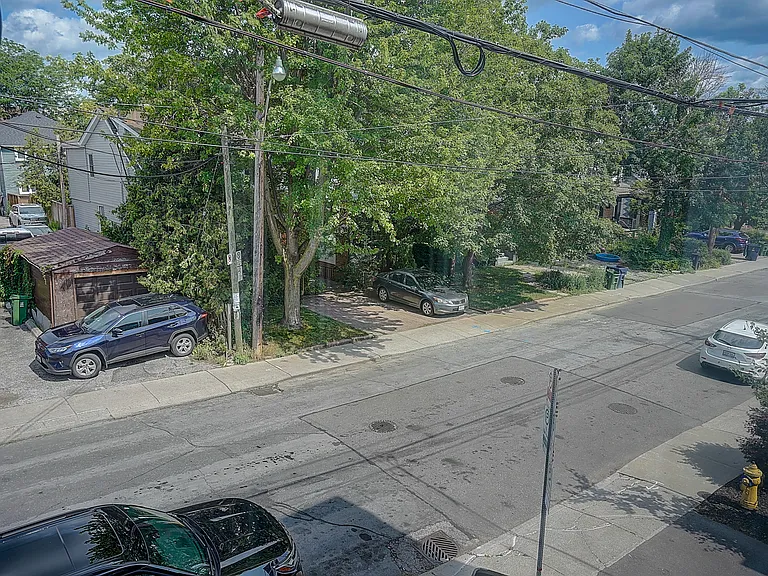 240 Durie St #U201 — Photo 25