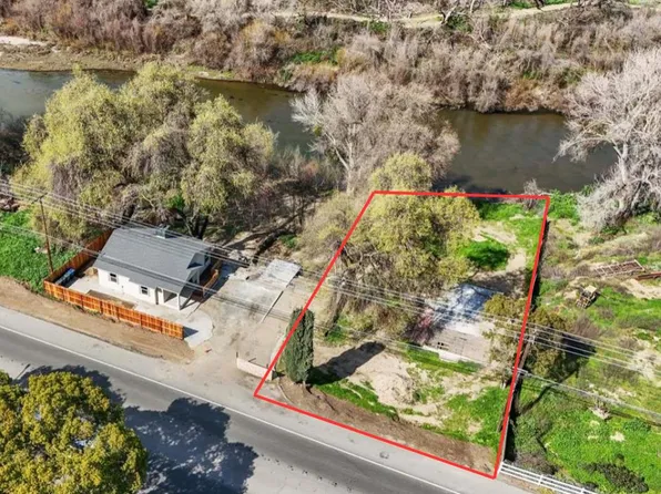 1537 W Hatch Rd, Modesto, CA 95351