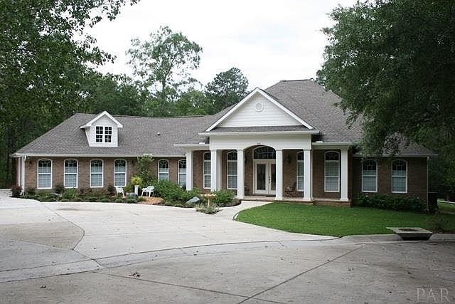 1st image of 989 Urban Dr