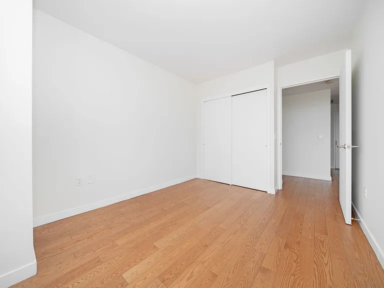 75-25 153rd St #1003 — Photo 8