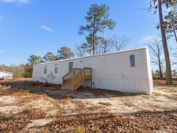 3rd image of 87 Clint Dr