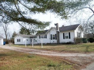 711 S 4th St, Dugger, IN 47848