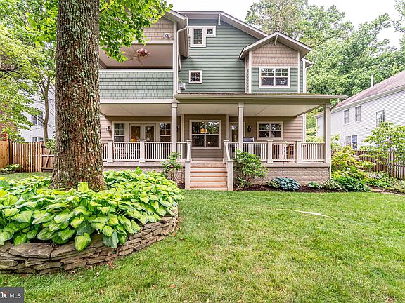 2nd image of 608 Poplar Dr