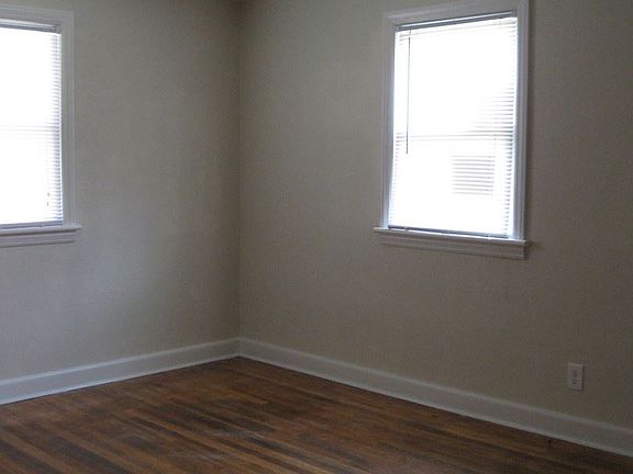 2nd image of 9247 Buckman Ave