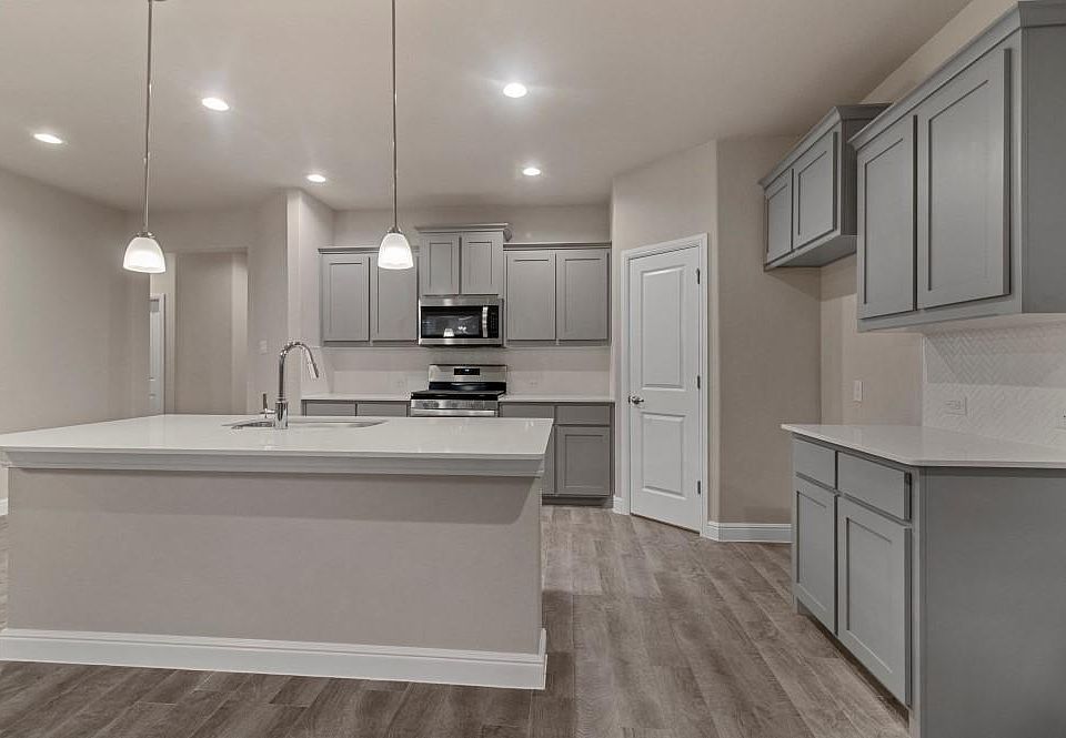 1st image of 1014 Kirkham Dr