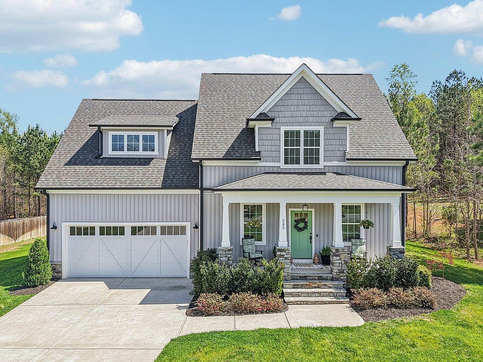 1st image of 205 Sorrel Dr