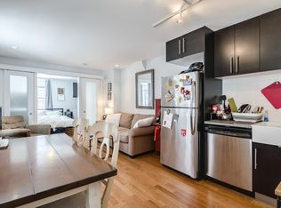 1320 Pine St APT 1R, Philadelphia, PA 19107