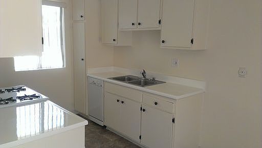 4th image of 20258 Roscoe Blvd APT 211